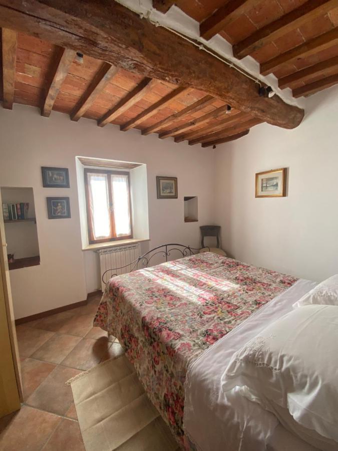 L'Angolodipetroio Apartman Kültér fotó